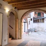 Vr - Monolocale Romeo Apartamento