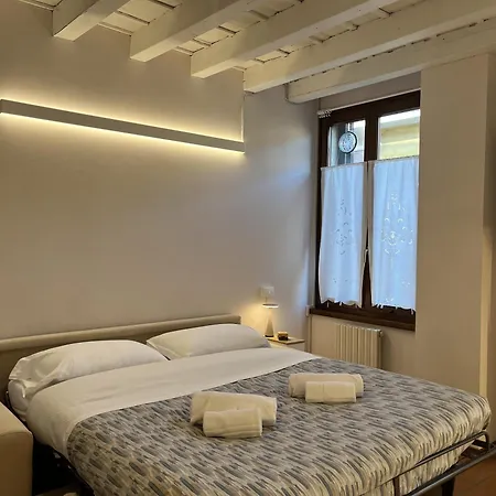 Vr - Monolocale Romeo Apartamento
