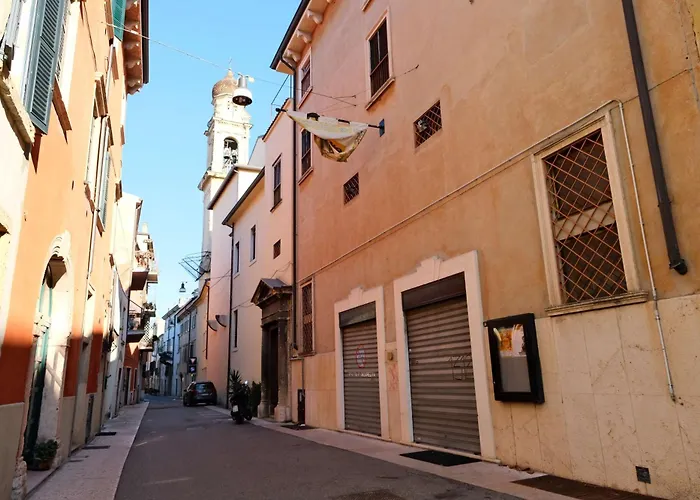 Vr - Monolocale Romeo