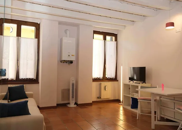 Vr - Monolocale Romeo Lejlighed *